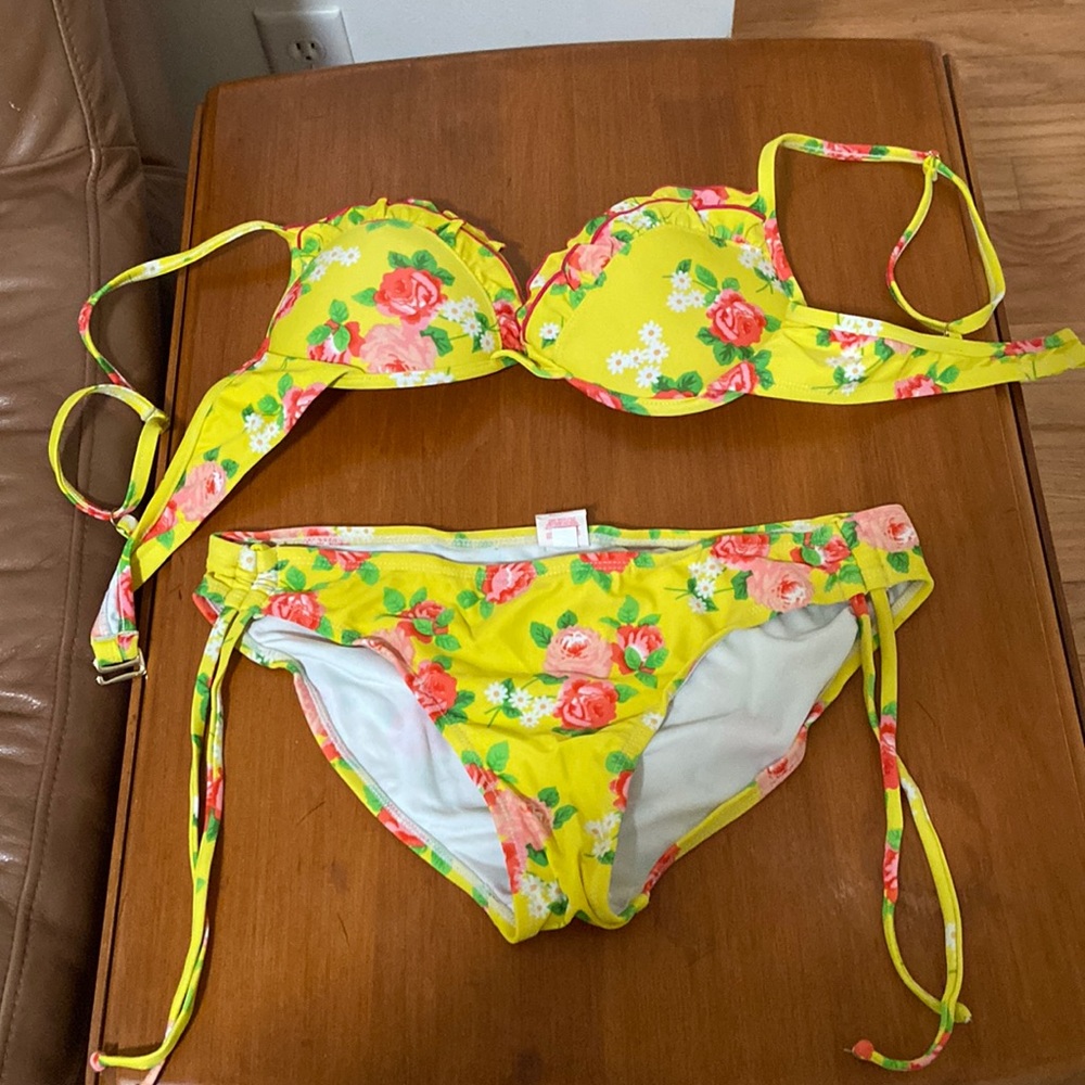 Yellow floral bikini set